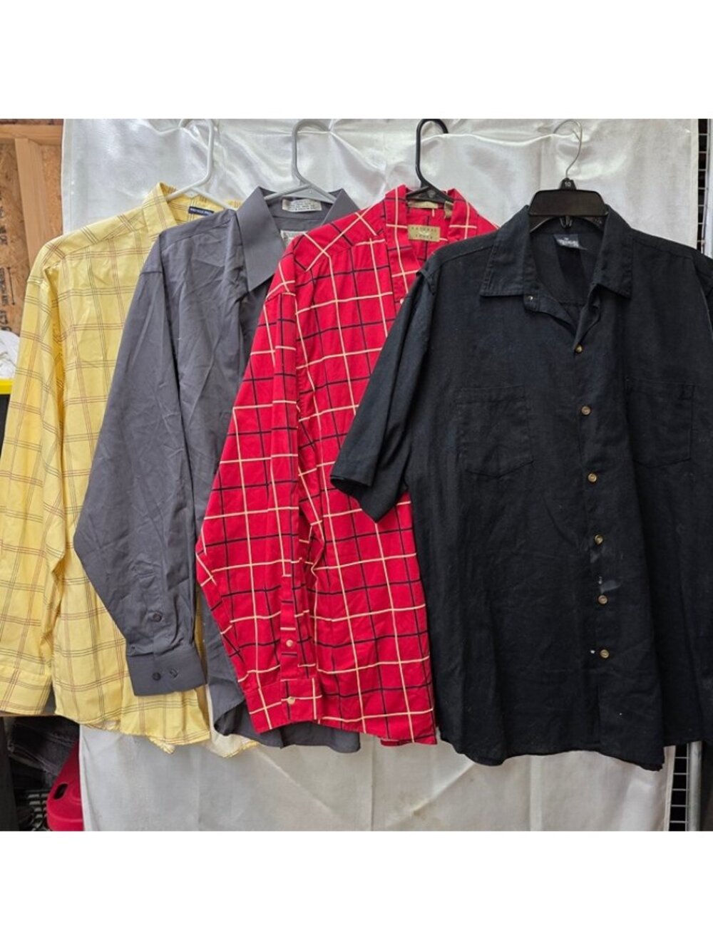 Men's XL Button-Up Shirt Bundle Ivy Crew Daniel Ellissa 4 Piece Lot